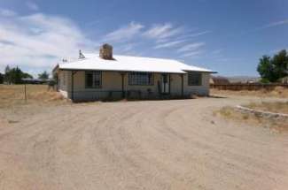 11 Hall Lane Yerington, NV 89447